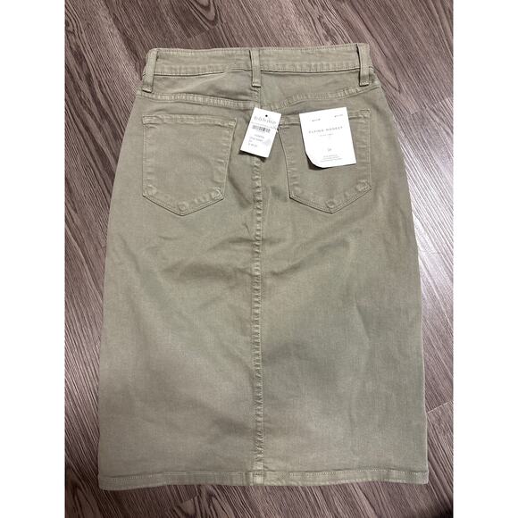 Flying Monkey NWT Knee Length Button Fly Olive Green Denim Skirt - Picture 3 of 4